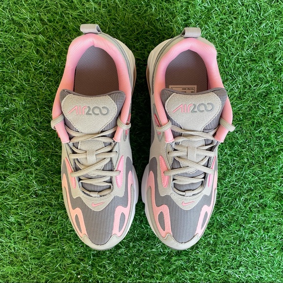 Nike Air Max 200 - Picture 2 of 8